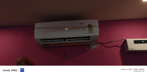 Hi-wall split unit